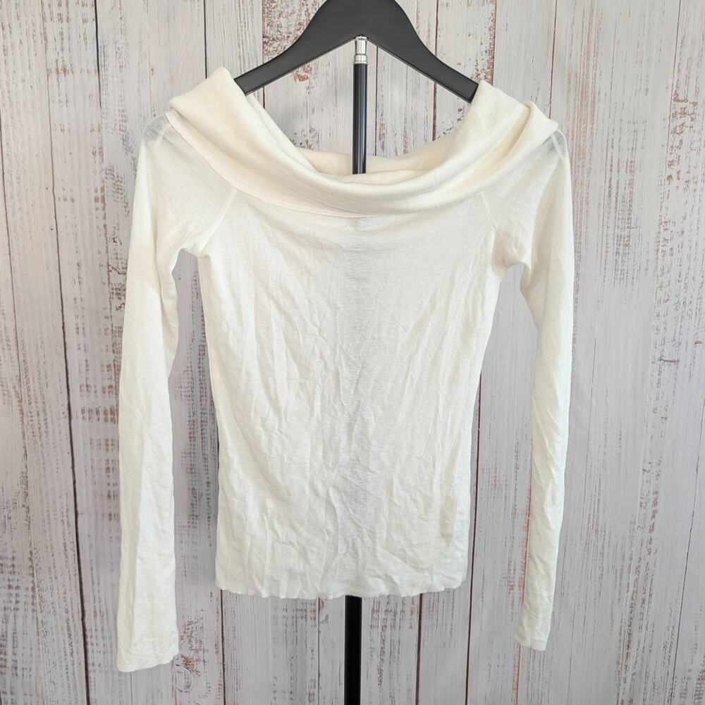 Aritzia Babaton Top Womens Small White Off Shoulder Long Sleeve Balletcore Fairy